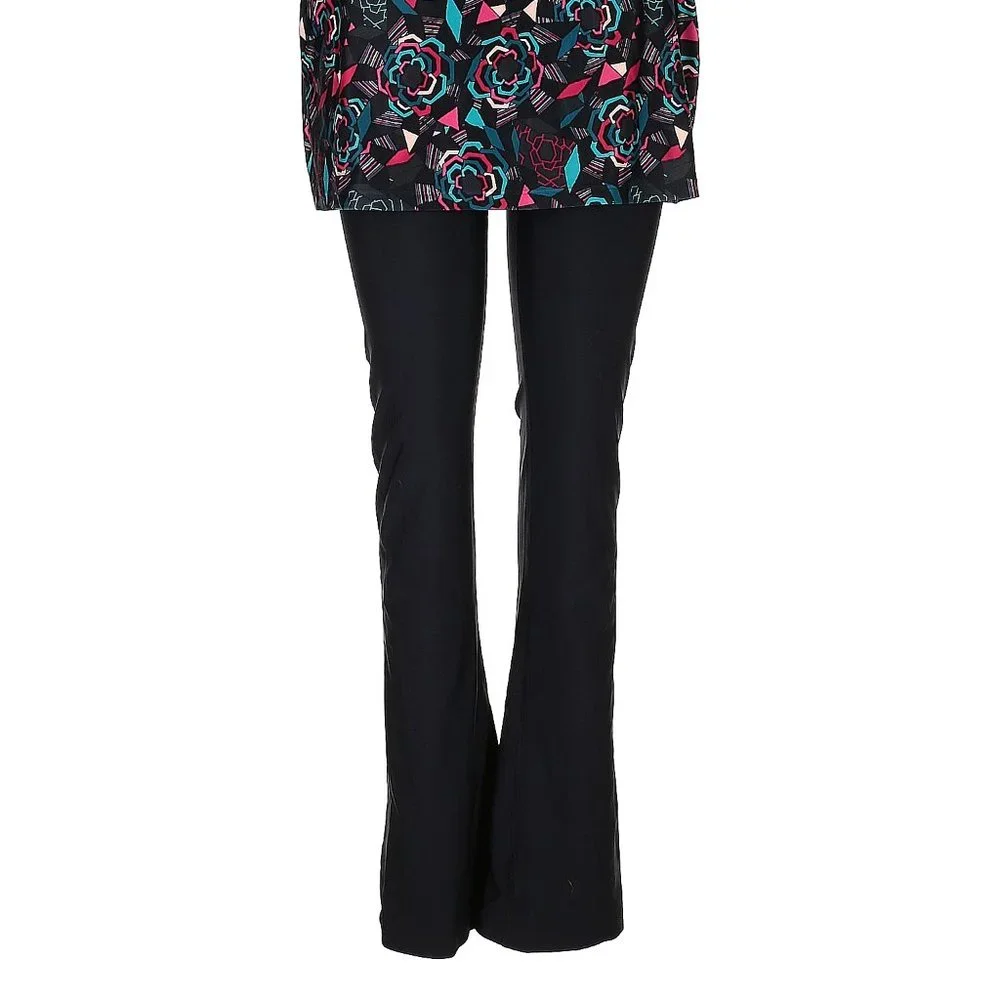 Sold Skirt Sports skirt and pants  2 in 1  Leg / Skirt Combo black multi  sz M - Picture 2 of 7